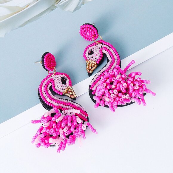 Pink Flamingo Seed Beaded Resort Style Earrings NEW - Picture 1 of 4